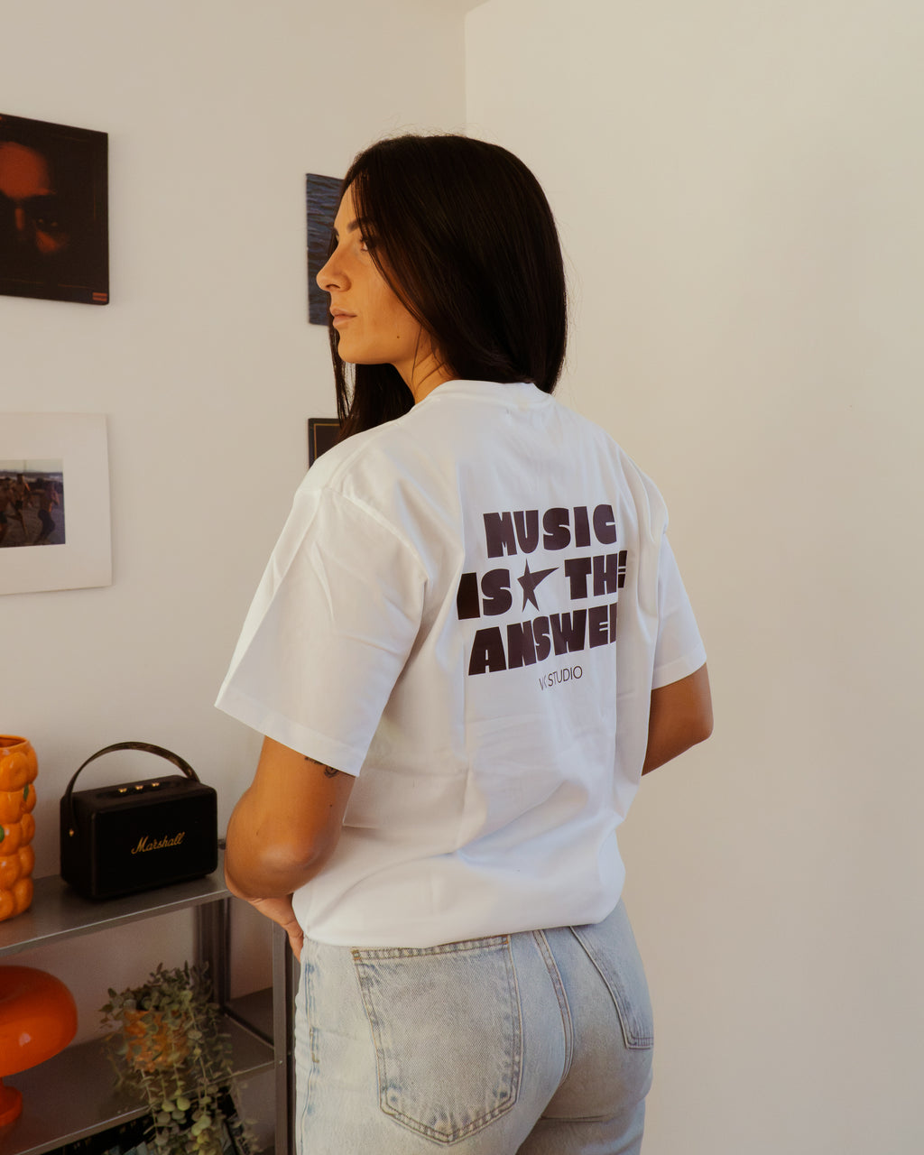 T-shirt "Music is the Answer" — Blanc