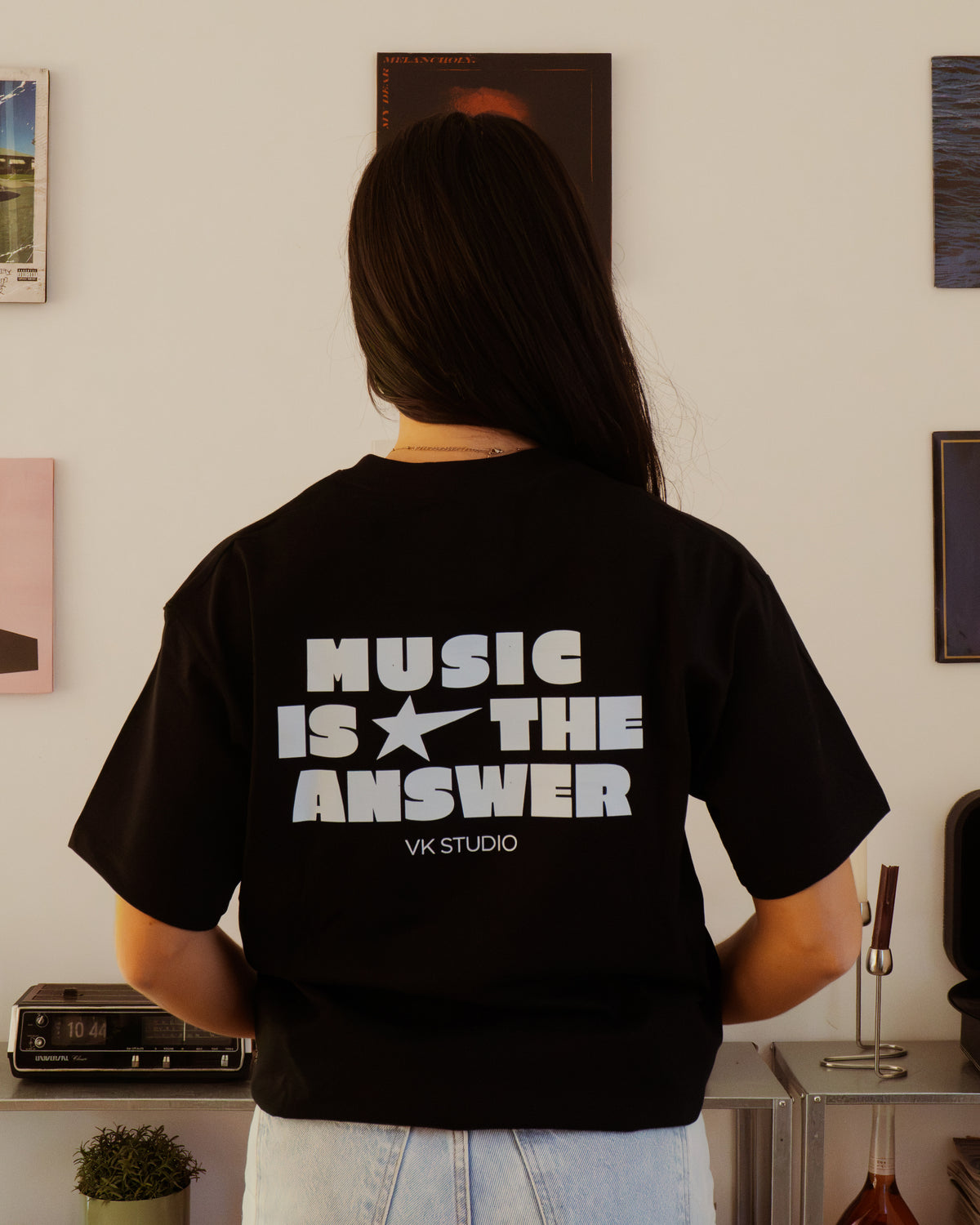 T-shirt Music is the Answer - Noir